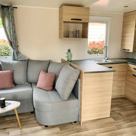 De 3 A Brevin Les Pins A 500 M De La Avec Piscine Partagee Et Jardin Clos Hébergement de vacances Saint-Brévin-les-Pins