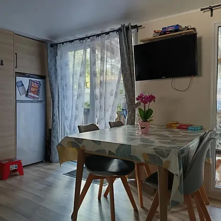 Hébergement de vacances De 3 A Brevin Les Pins A 500 M De La Avec Piscine Partagee Et Jardin Clos *